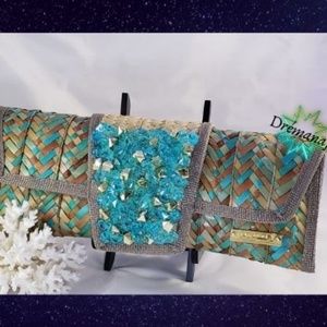 Handmade Bahamian Straw Clutch